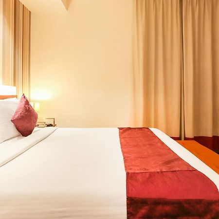 Treebo Trend Wilson Garden Hotell Bangalore Exteriör bild
