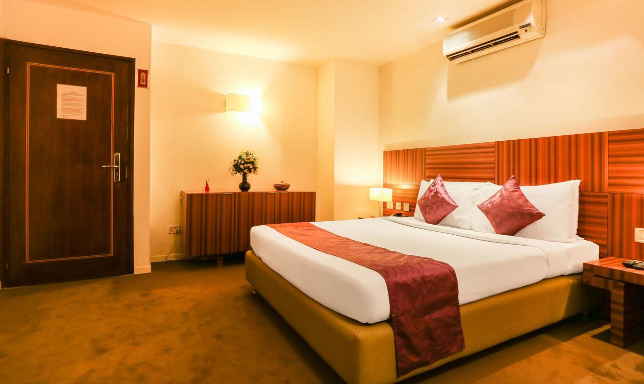 Treebo Trend Wilson Garden Hotell Bangalore Exteriör bild