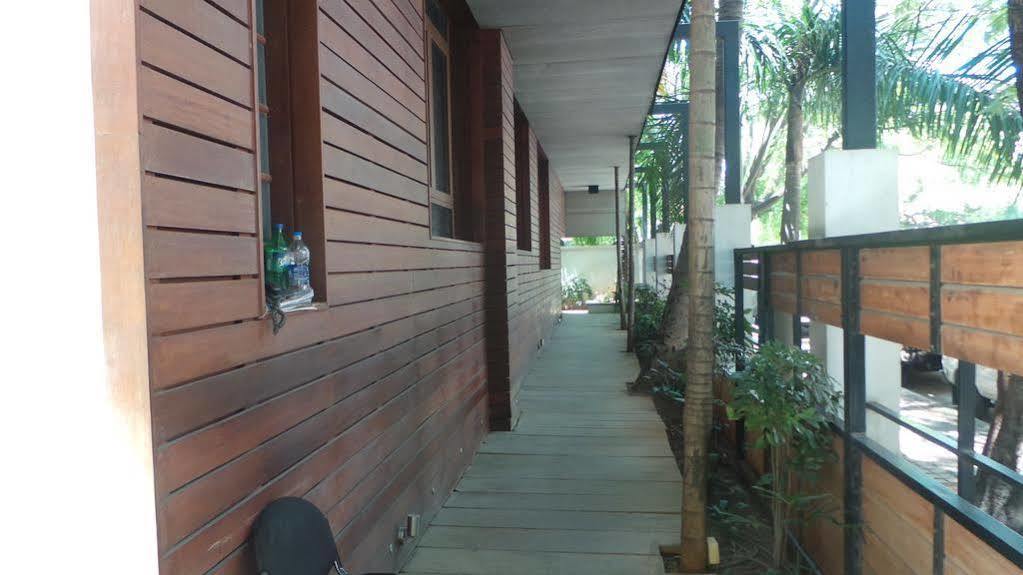 Treebo Trend Wilson Garden Hotell Bangalore Exteriör bild